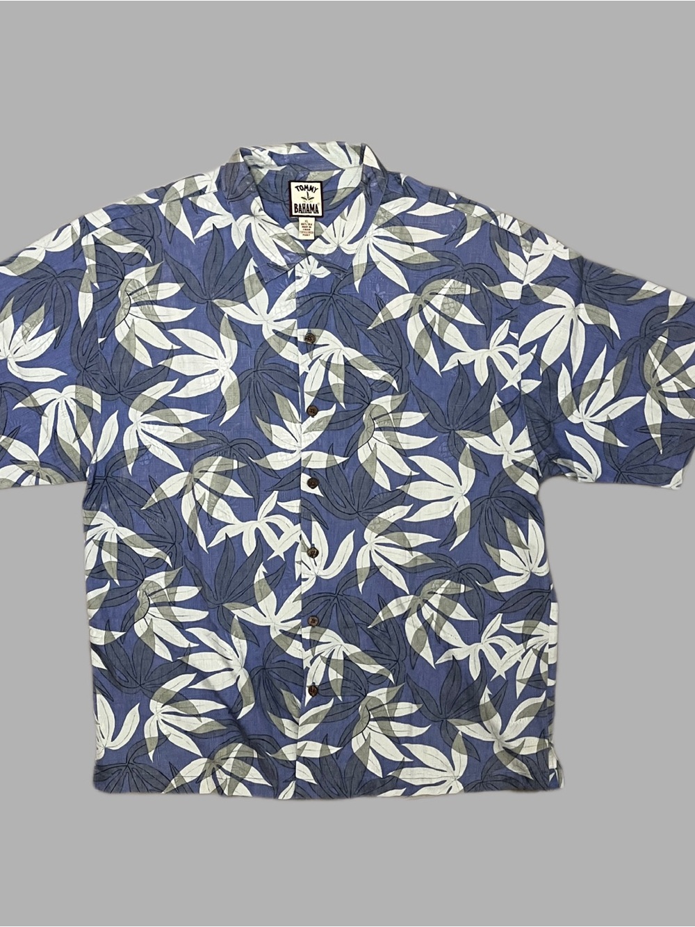 Tommy Bahama Blue and White Leaf-Print Short-Sleeve Button-Down Shirt